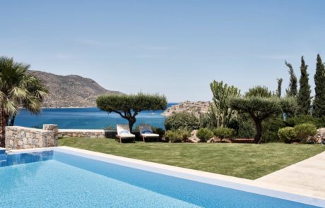 858 – Royal Blue Villa