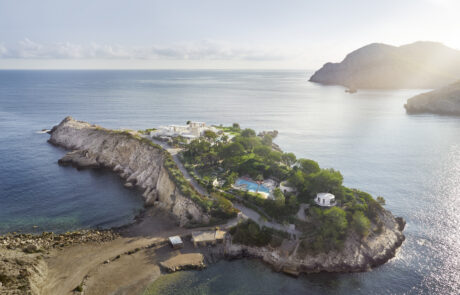 Aerial view of Isla Sa Ferradura in the Bay of Sant Miquel, Ibiza